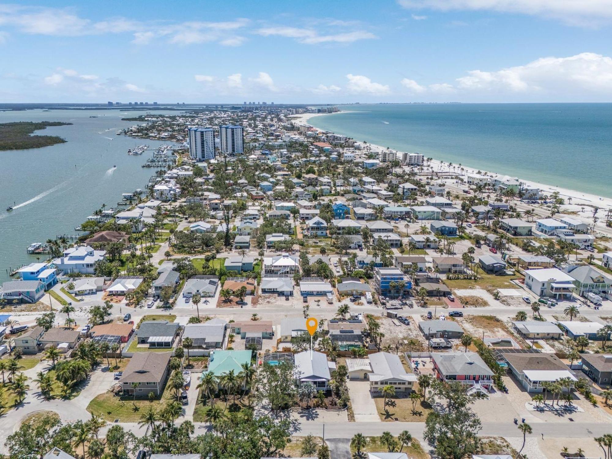 140 Barefoot Bungalow: 4Br/2Ba W/ Heated Pool! Fort Myers Beach Eksteriør bilde