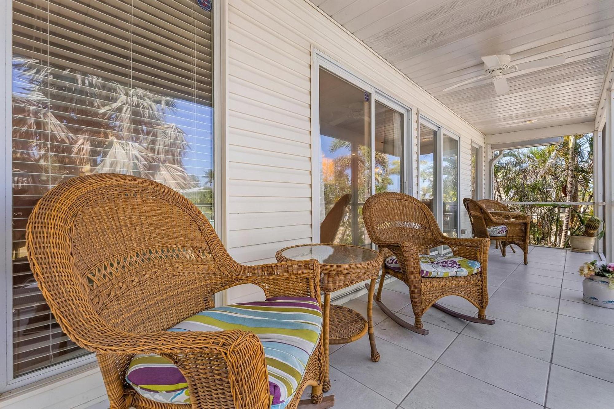 140 Barefoot Bungalow: 4Br/2Ba W/ Heated Pool! Fort Myers Beach Eksteriør bilde